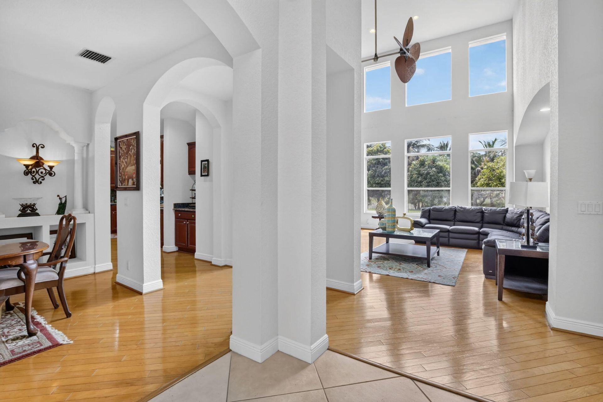 13382 Lakepointe Circle, Cooper City, FL 33330 Photo