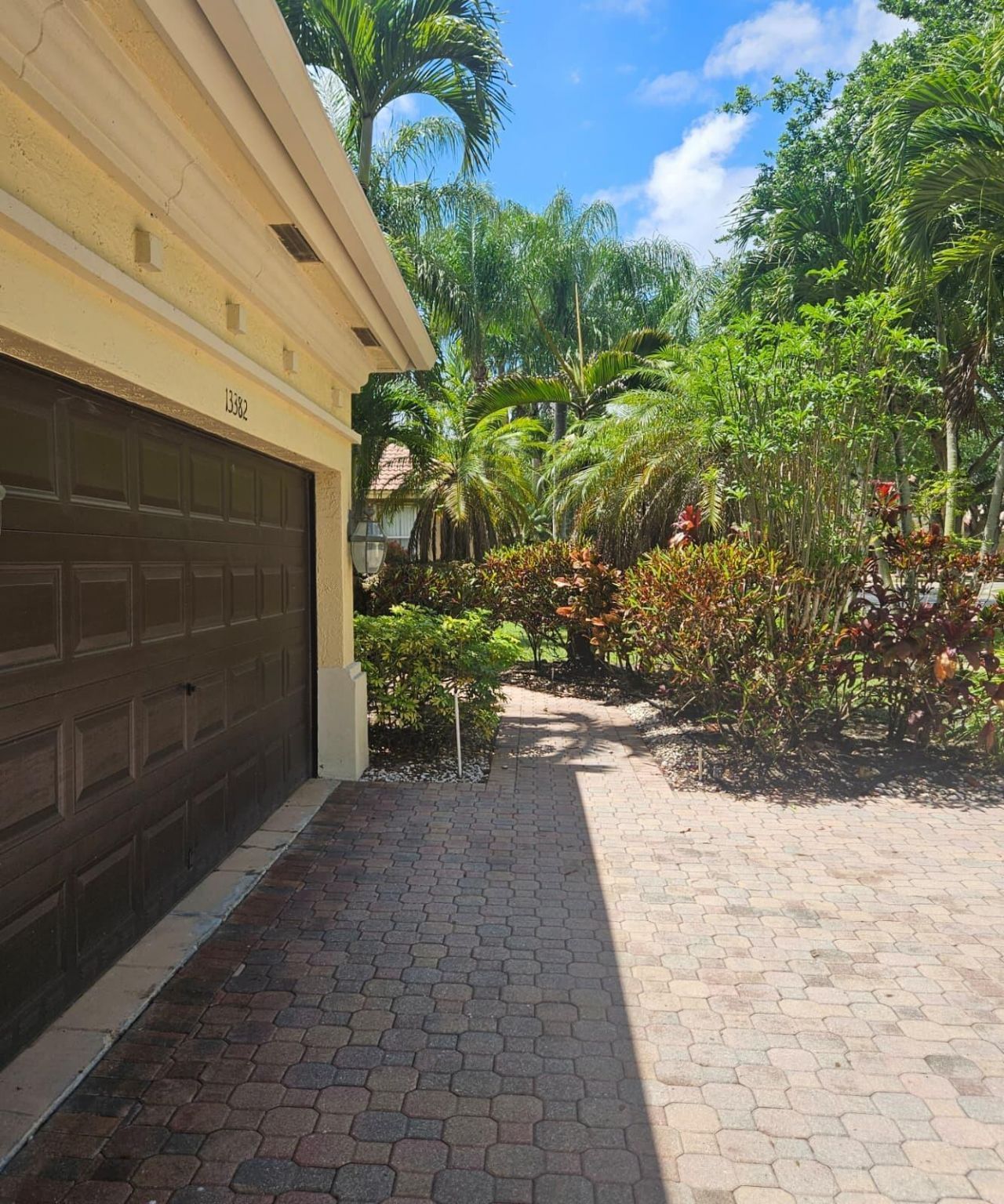 13382 Lakepointe Circle, Cooper City, FL 33330 Photo