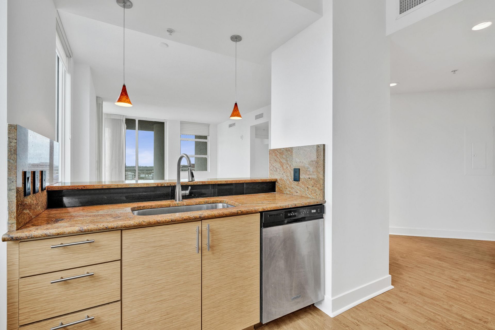 315 NE 3rd Avenue, Unit 1201, Fort Lauderdale, FL 33301 Photo