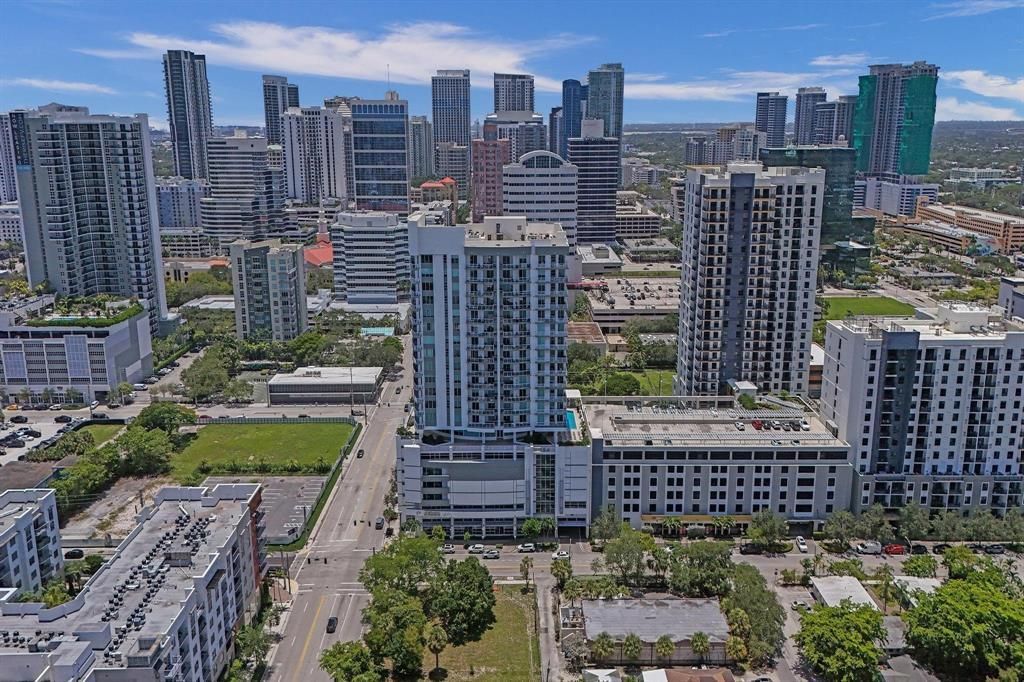 315 NE 3rd Avenue, Unit 1201, Fort Lauderdale, FL 33301 Photo