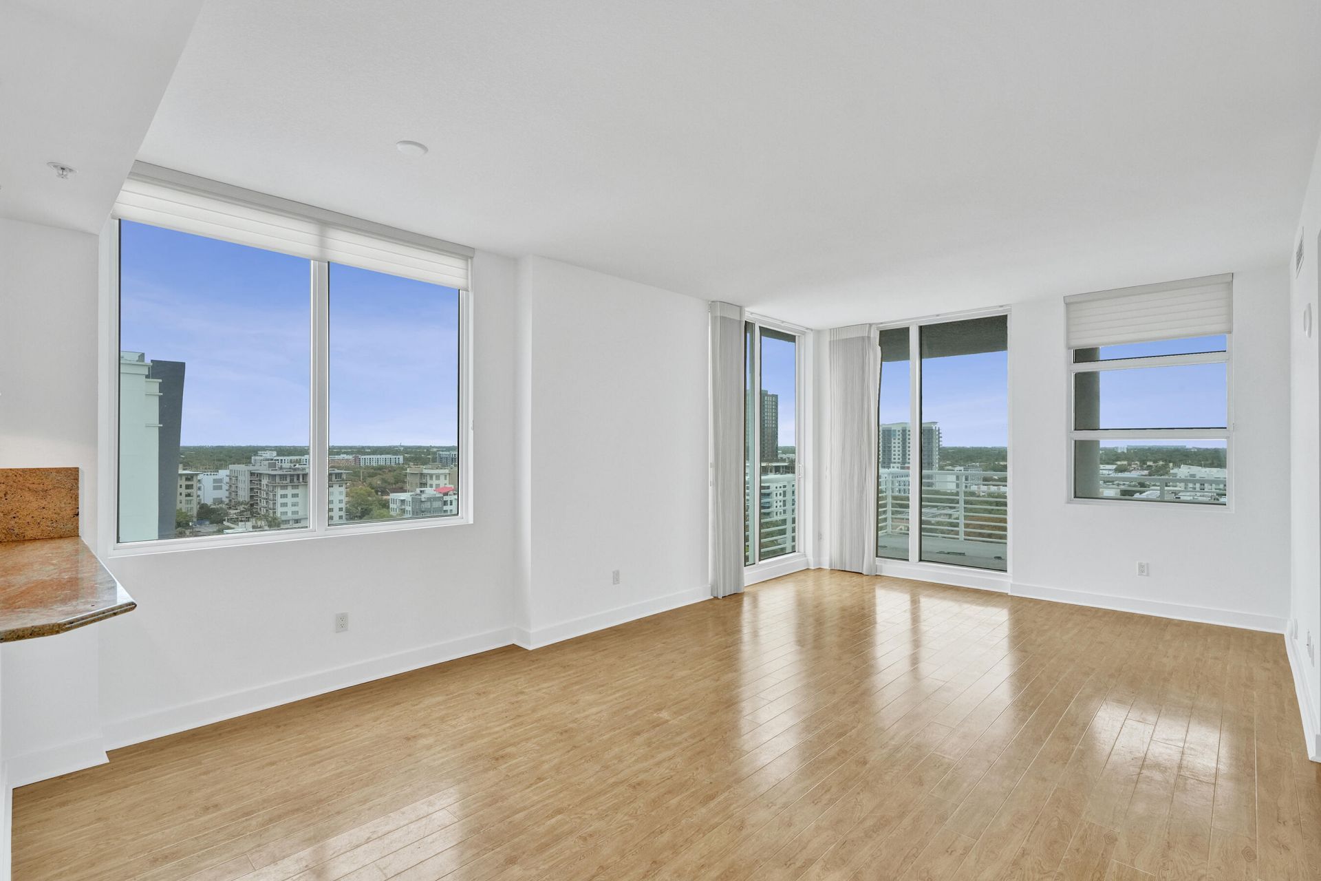 315 NE 3rd Avenue, Unit 1201, Fort Lauderdale, FL 33301 Photo