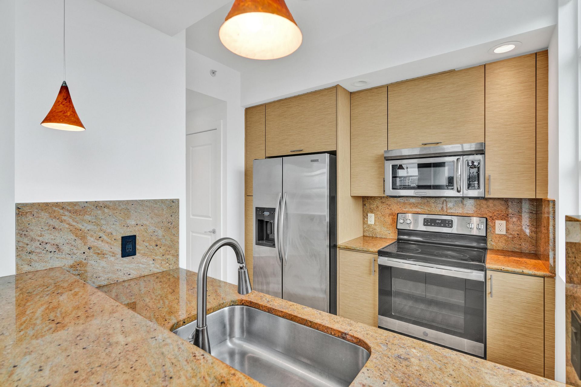 315 NE 3rd Avenue, Unit 1201, Fort Lauderdale, FL 33301 Photo