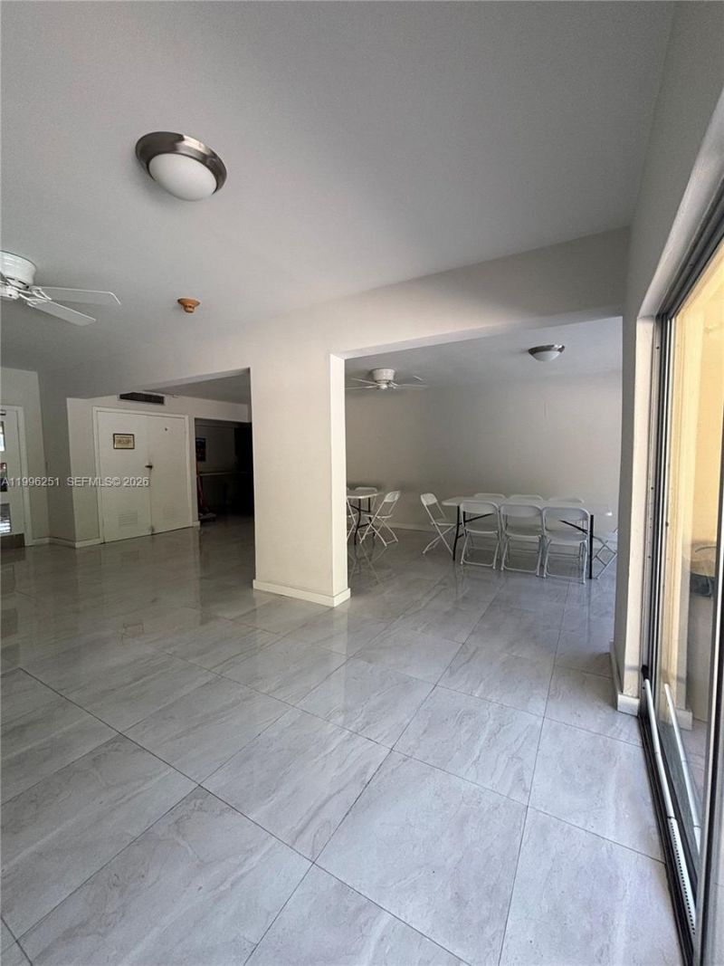 555 Crandon Blvd, Unit 43, Key Biscayne, FL 33149 Photo