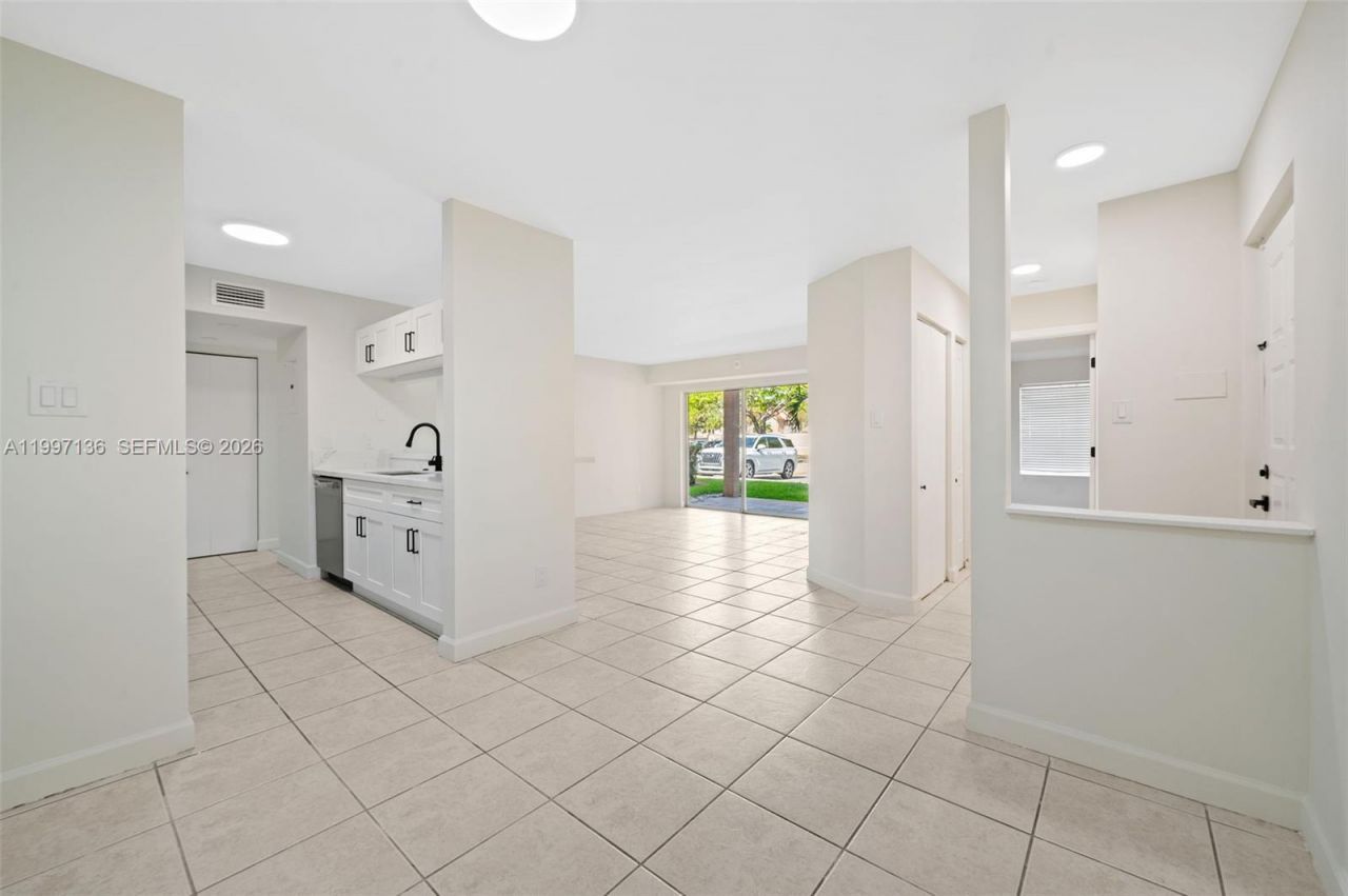 10610 SW 158th Ct, Unit 105, Miami, FL 33196 Photo