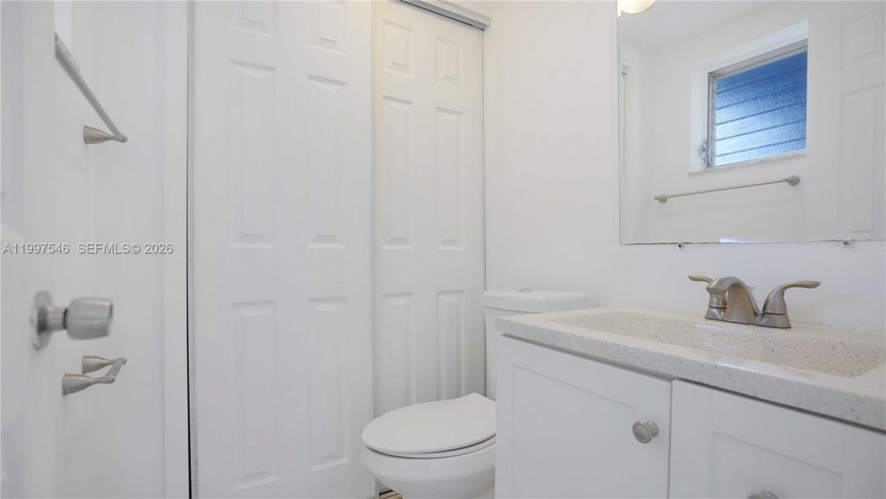 1340 Lincoln Rd, Unit 404, Miami Beach, FL 33139 Photo