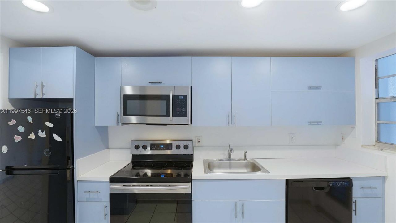 1340 Lincoln Rd, Unit 404, Miami Beach, FL 33139 Photo