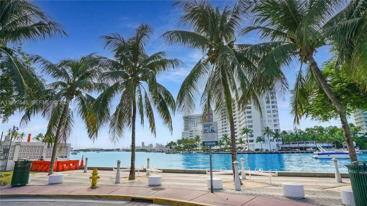 1340 Lincoln Rd, Unit 404, Miami Beach, FL 33139 Photo