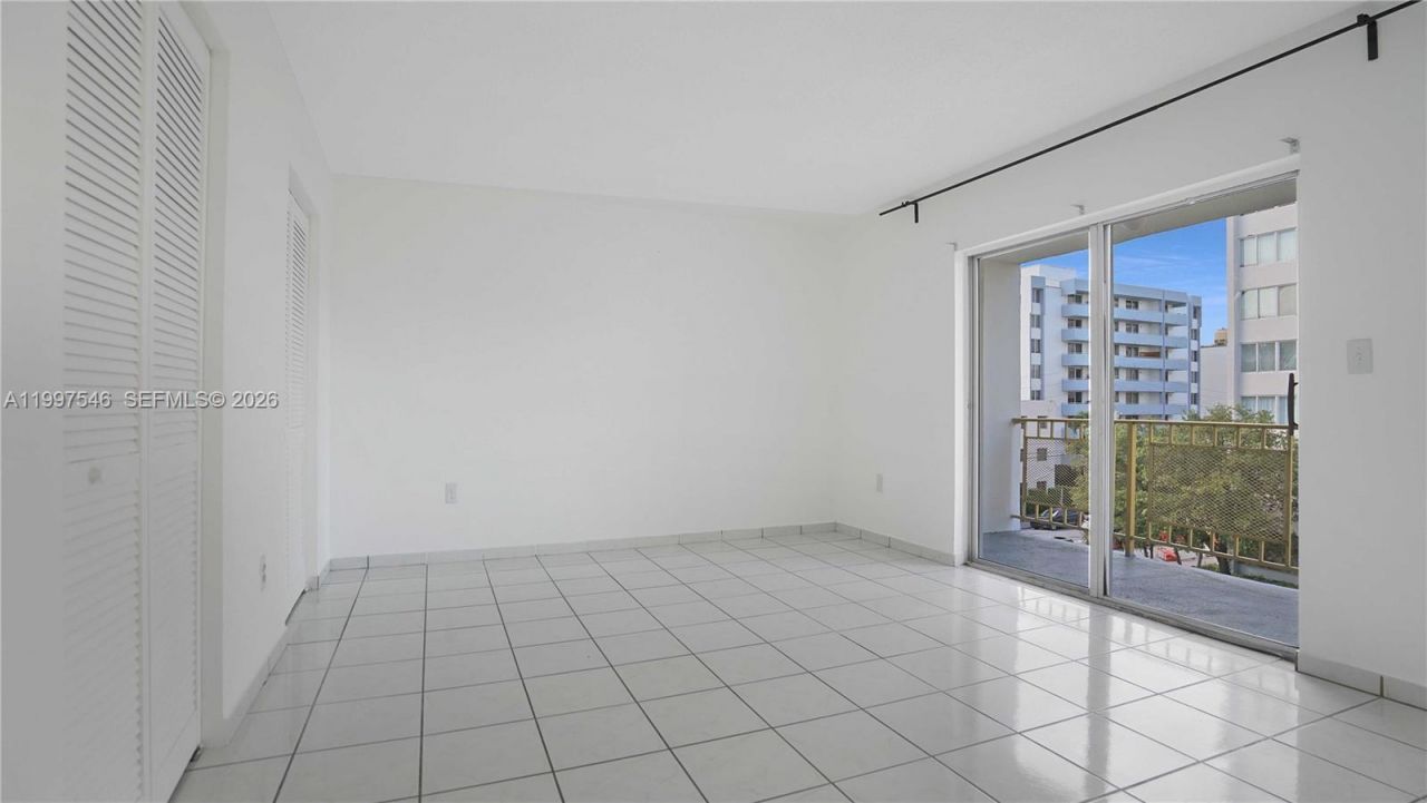 1340 Lincoln Rd, Unit 404, Miami Beach, FL 33139 Photo