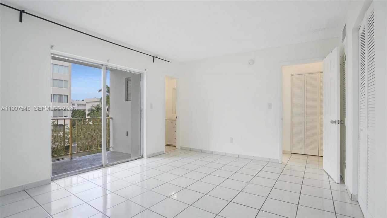 1340 Lincoln Rd, Unit 404, Miami Beach, FL 33139 Photo