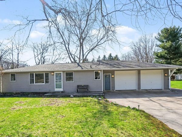 2435 Lilac Avenue, Holland, MI 49424