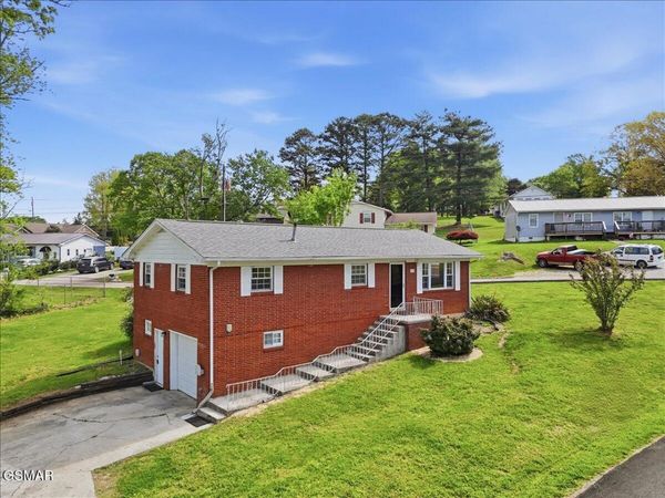 1106 Lockhart Road, Jefferson City, TN 37760