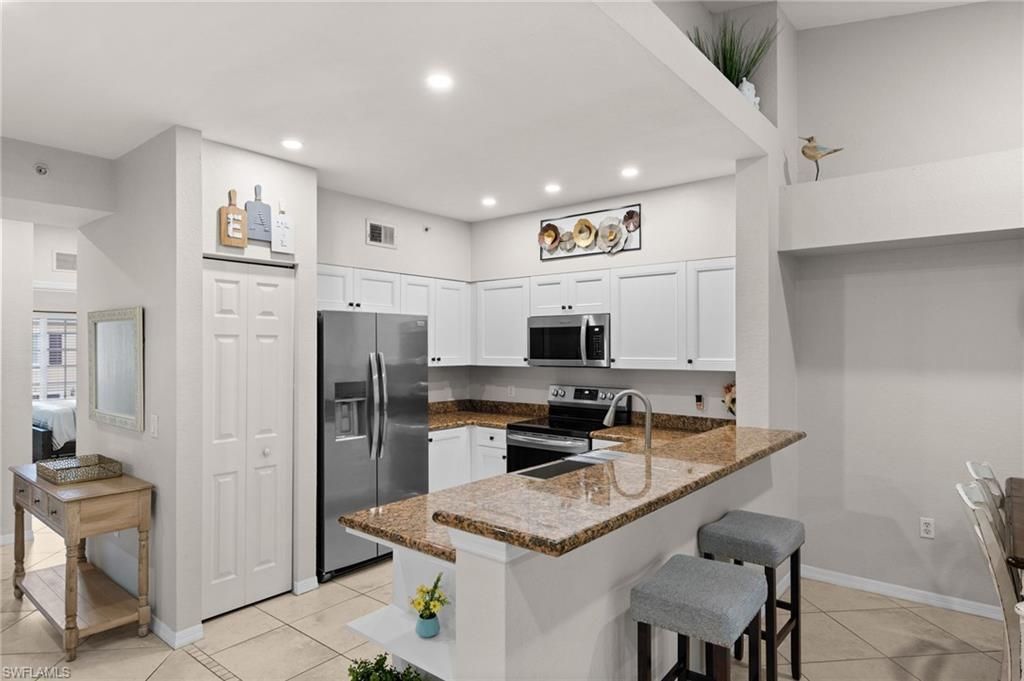 10100 Villagio Palms Way, Unit 202, Estero, FL 33928 Photo