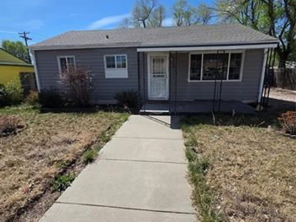 1221 Richards Avenue, Colorado Springs, CO 80904