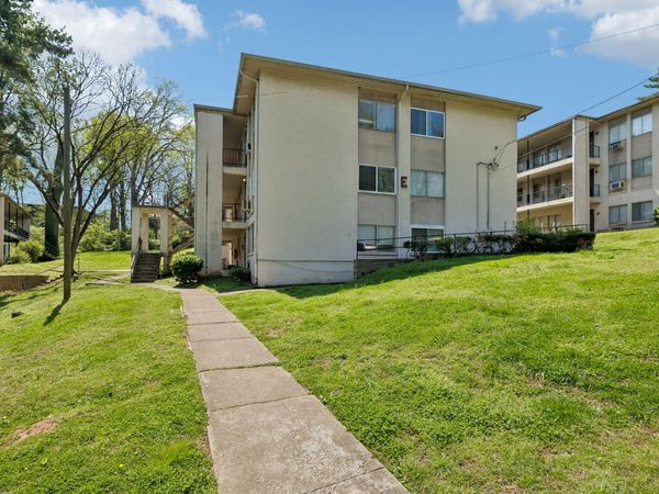 550 Harding Pl , Unit E113, Nashville, TN 37211