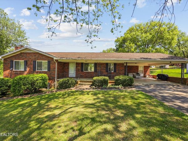4124 Shaw Drive, Rockford, TN 37853