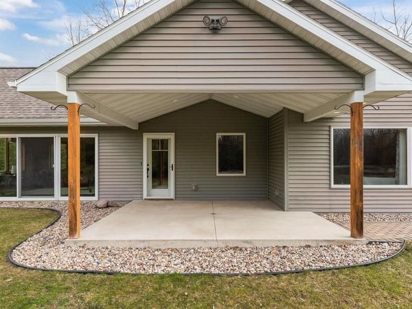 N3573 COUNTY RD A, Black Creek, WI 54106