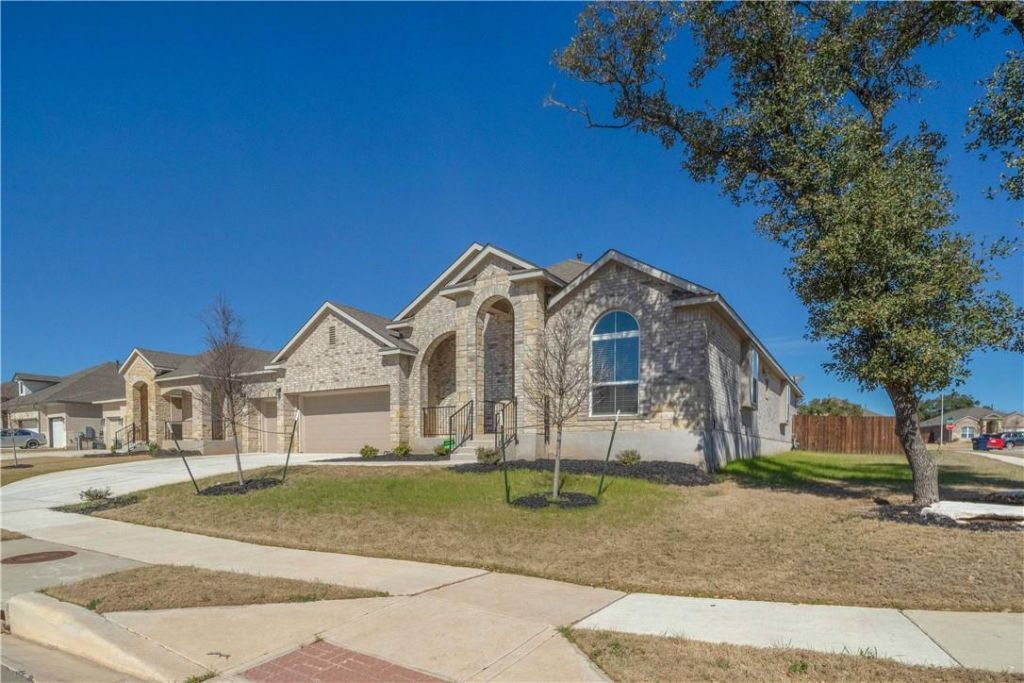 4313 Deer Lake Ln, Georgetown, TX 78628 Main Photo