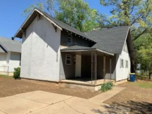 1605 S Aetna Street, Stillwater, OK 00000