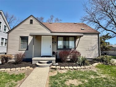 22133 Rosedale Street, St. Clair Shores, MI 48080
