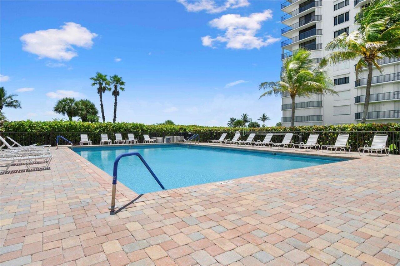 3120 N Hwy A1a, Fort Pierce, FL 34949 Photo