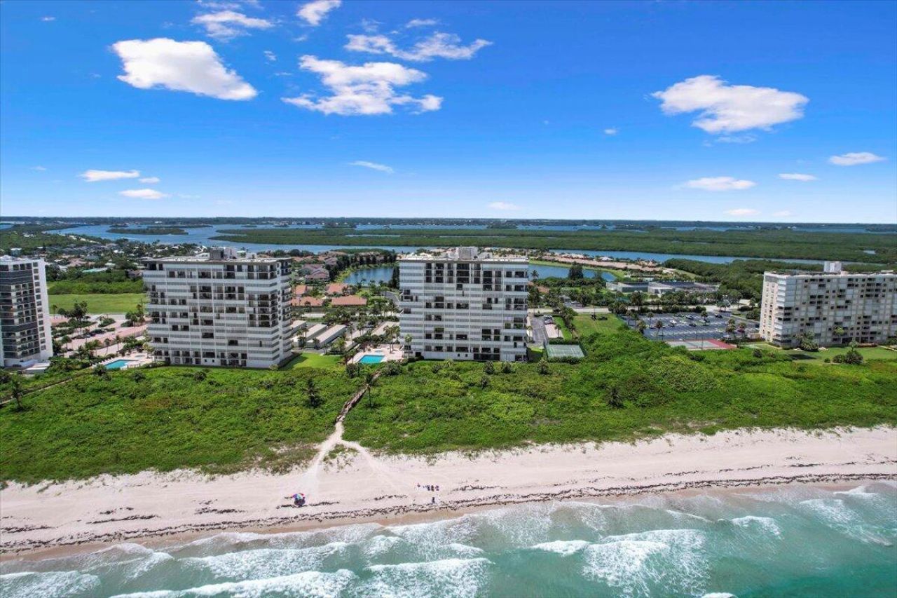 3120 N Hwy A1a, Fort Pierce, FL 34949 Photo