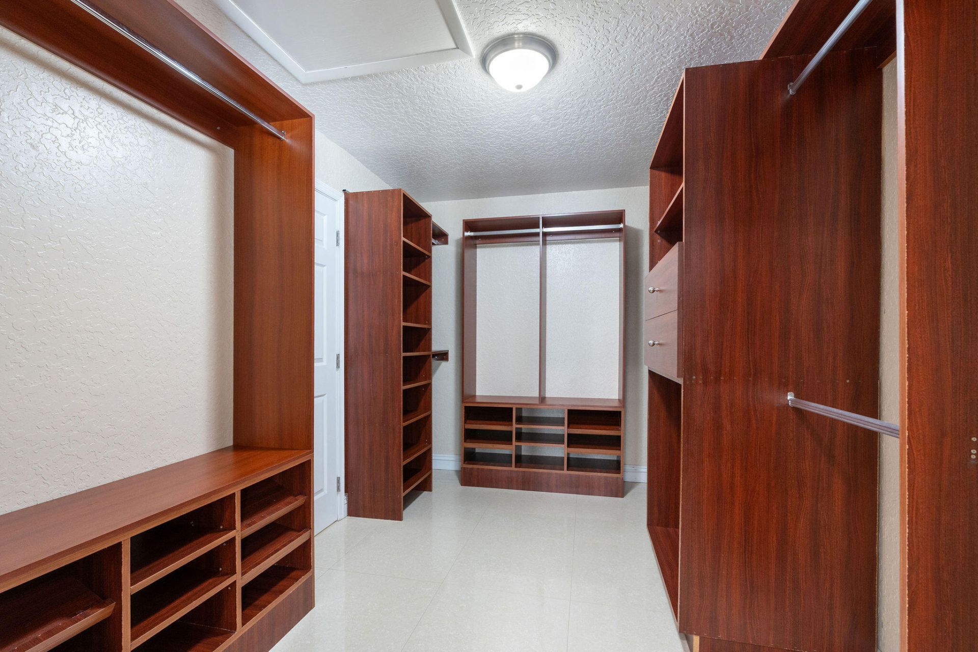 13821 Alexandria Court, Davie, FL 33325 Photo