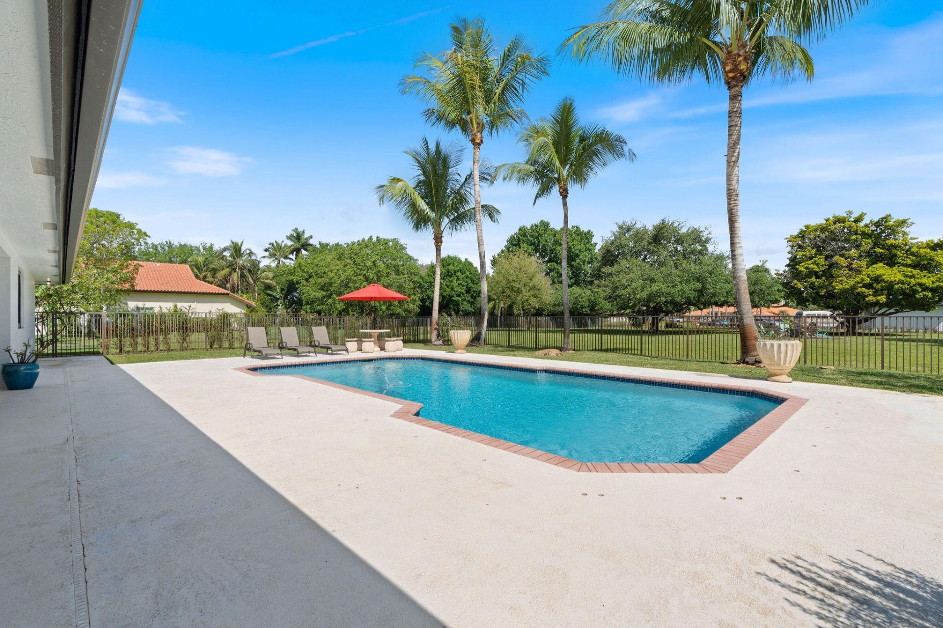 13821 Alexandria Court, Davie, FL 33325 Photo