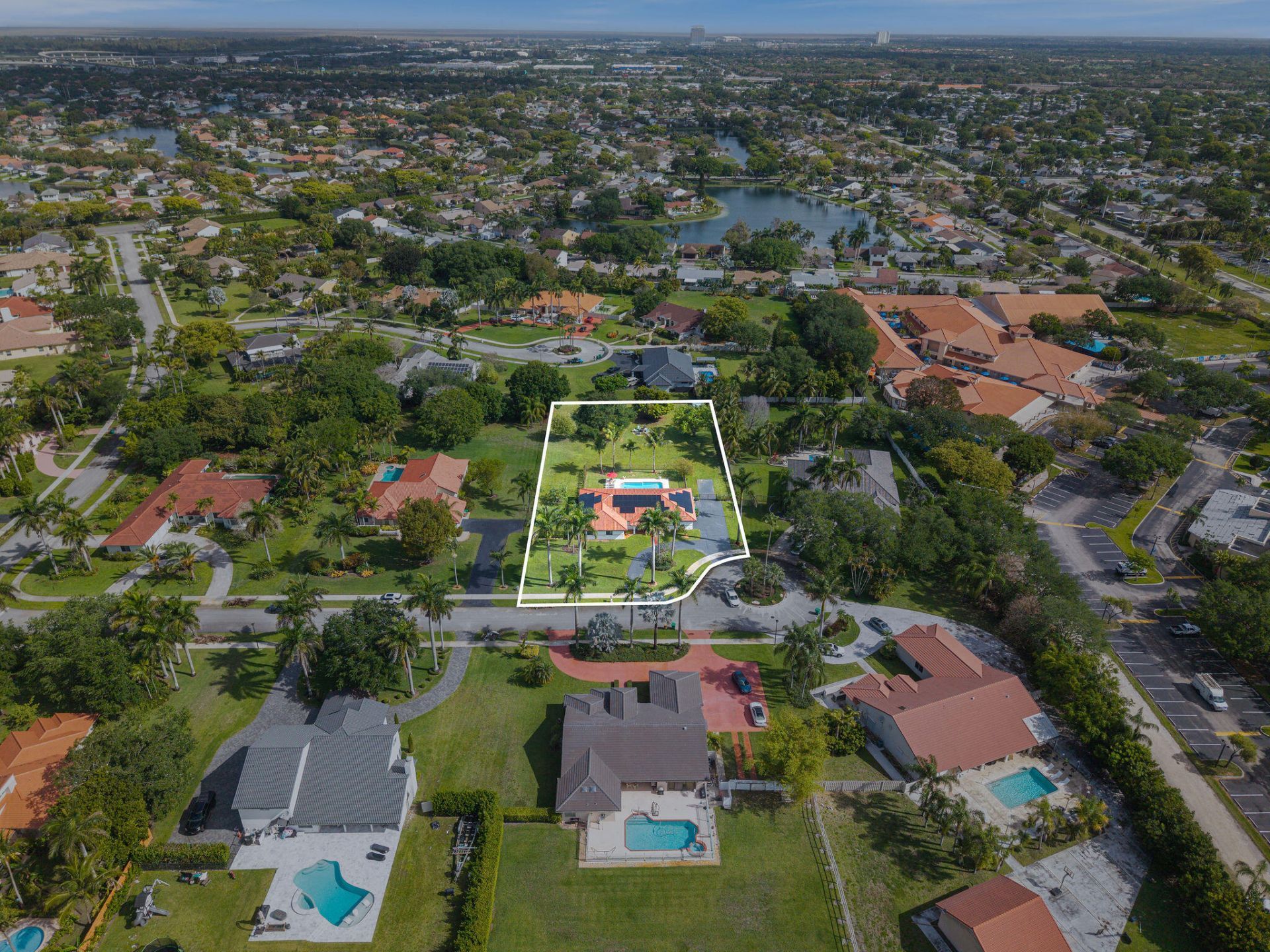 13821 Alexandria Court, Davie, FL 33325 Photo