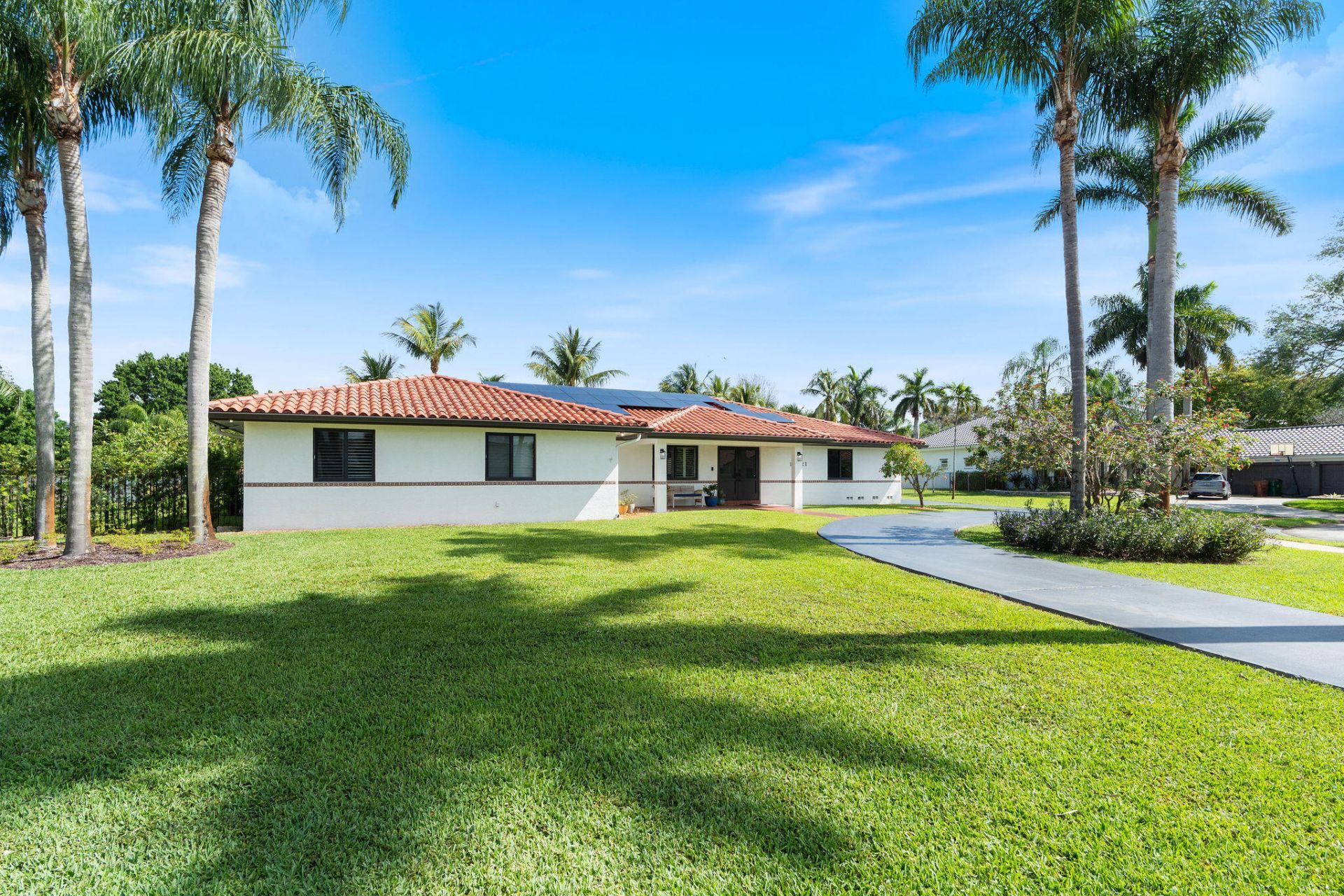 13821 Alexandria Court, Davie, FL 33325 Photo