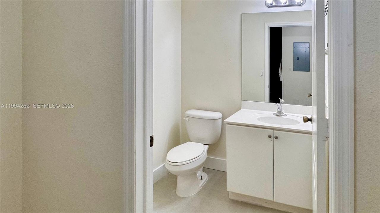 22631 SW 88th Pl , Unit 2-18, Cutler Bay, FL 33190 Photo