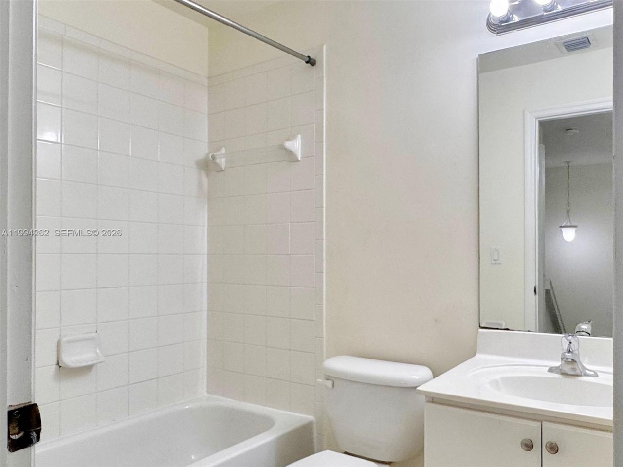 22631 SW 88th Pl , Unit 2-18, Cutler Bay, FL 33190 Photo