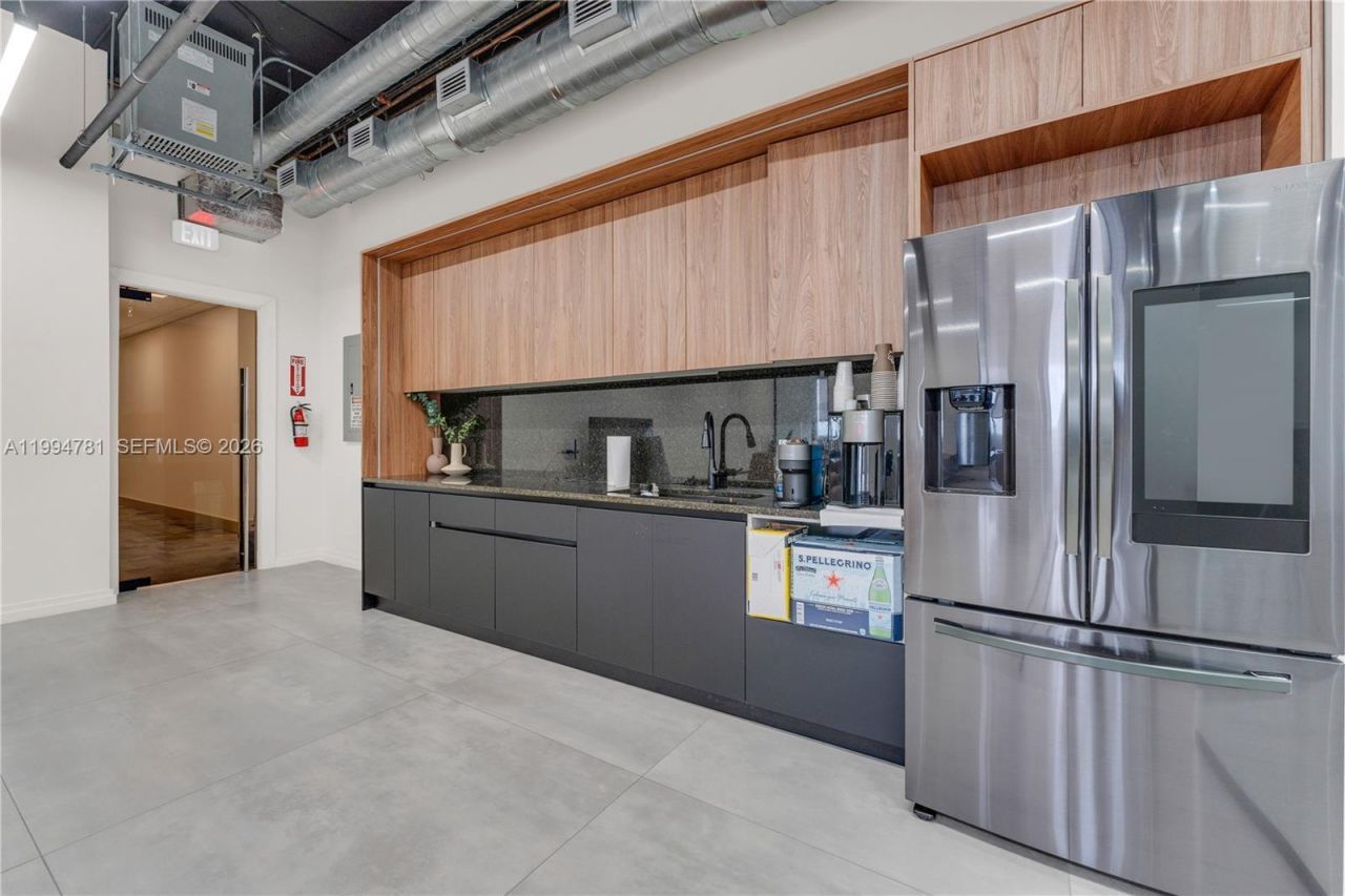 2920 NE 207th St , Unit 1009, Aventura, FL 33180 Photo