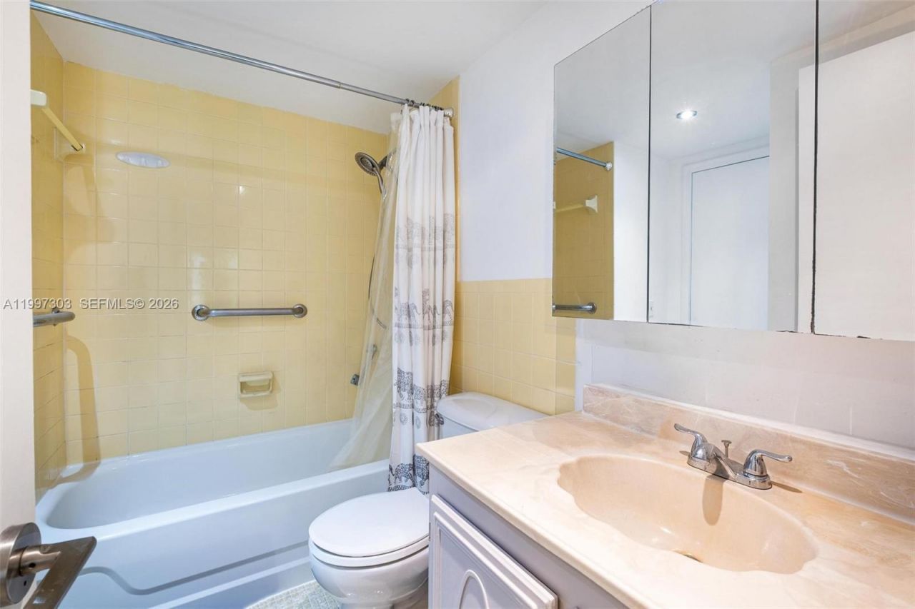 1916 SW 17th Ave, Unit 34, Miami, FL 33145 Photo