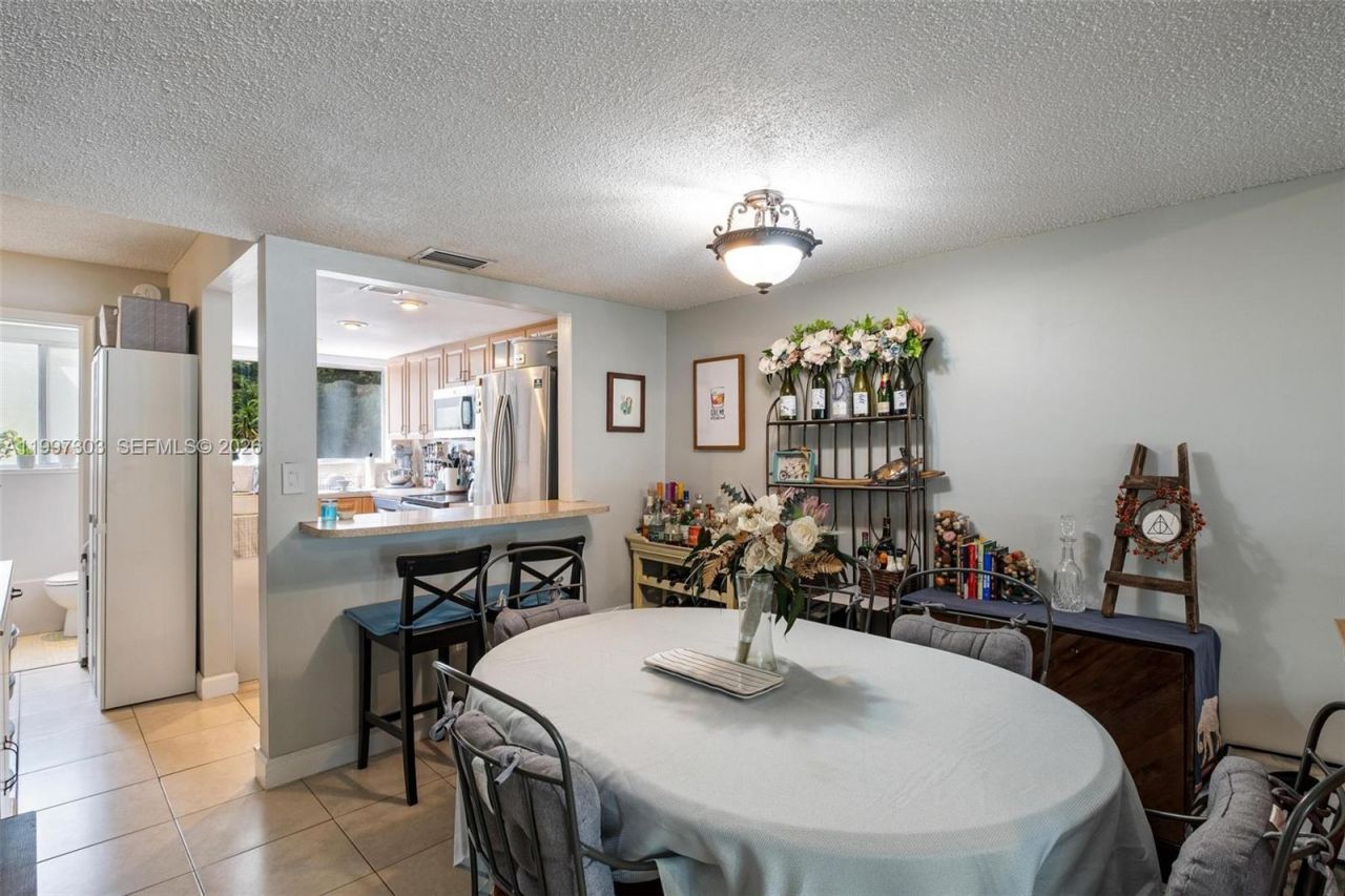 1916 SW 17th Ave, Unit 34, Miami, FL 33145 Photo