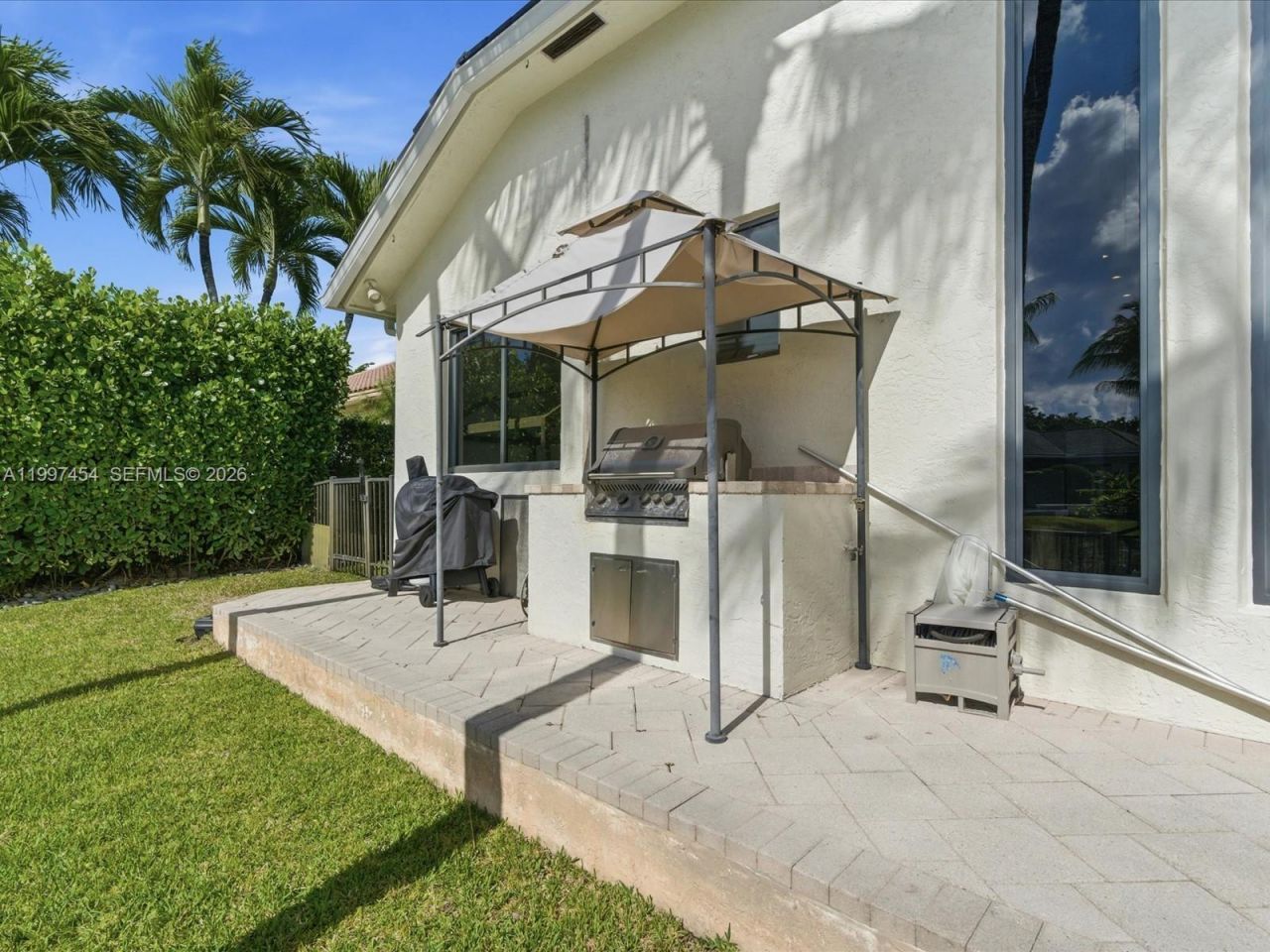 770 Leigh Palm Ave , Plantation, FL 33324 Photo