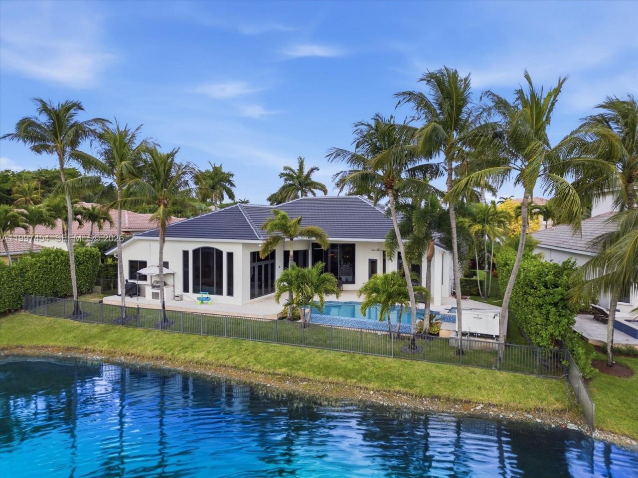 770 Leigh Palm Ave , Plantation, FL 33324 Photo