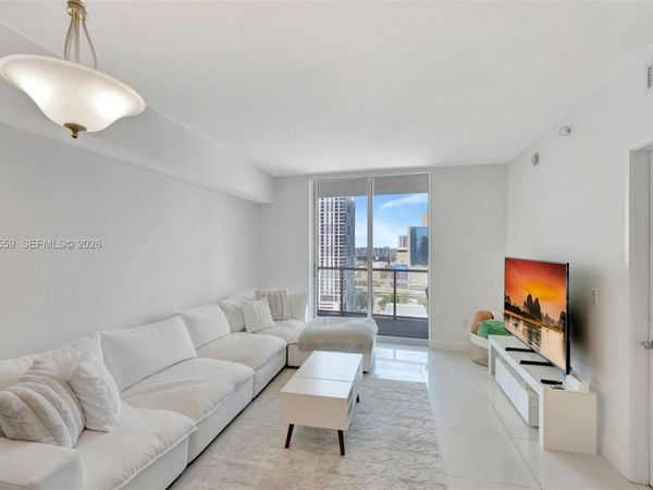 185 SW 7th St, Unit 2303, Miami, FL 33130