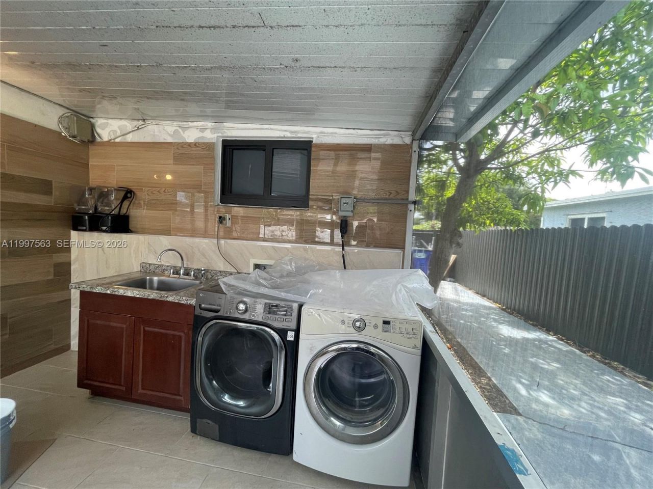 721 SW 69th Ave, Pembroke Pines, FL 33023 Photo