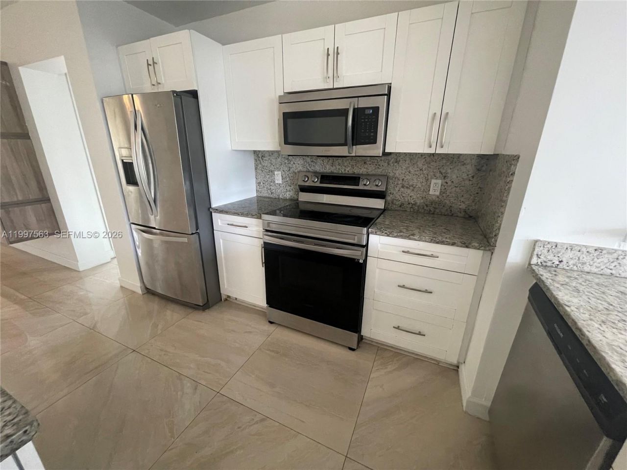 721 SW 69th Ave, Pembroke Pines, FL 33023 Photo