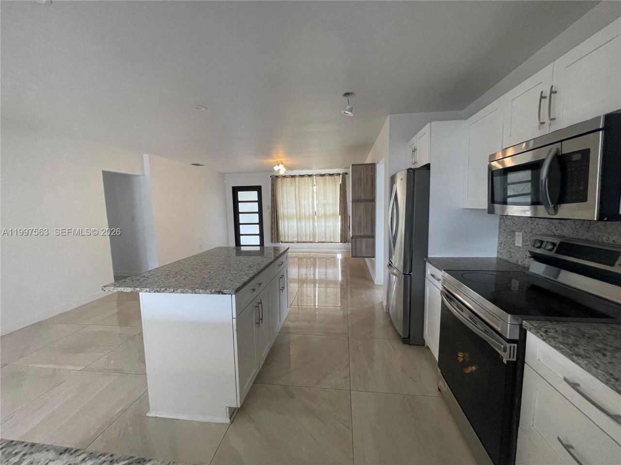 721 SW 69th Ave, Pembroke Pines, FL 33023 Photo