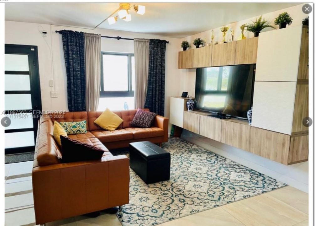 721 SW 69th Ave, Pembroke Pines, FL 33023 Photo