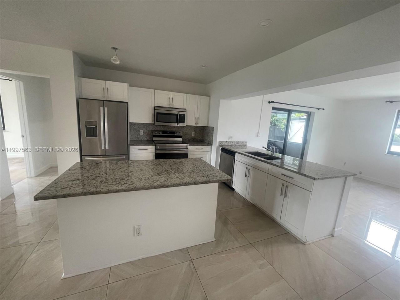 721 SW 69th Ave, Pembroke Pines, FL 33023 Photo