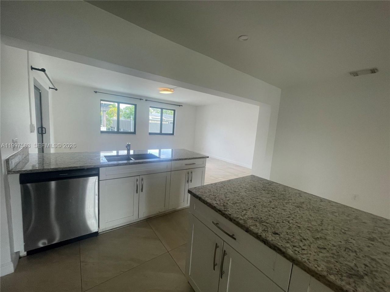 721 SW 69th Ave, Pembroke Pines, FL 33023 Photo