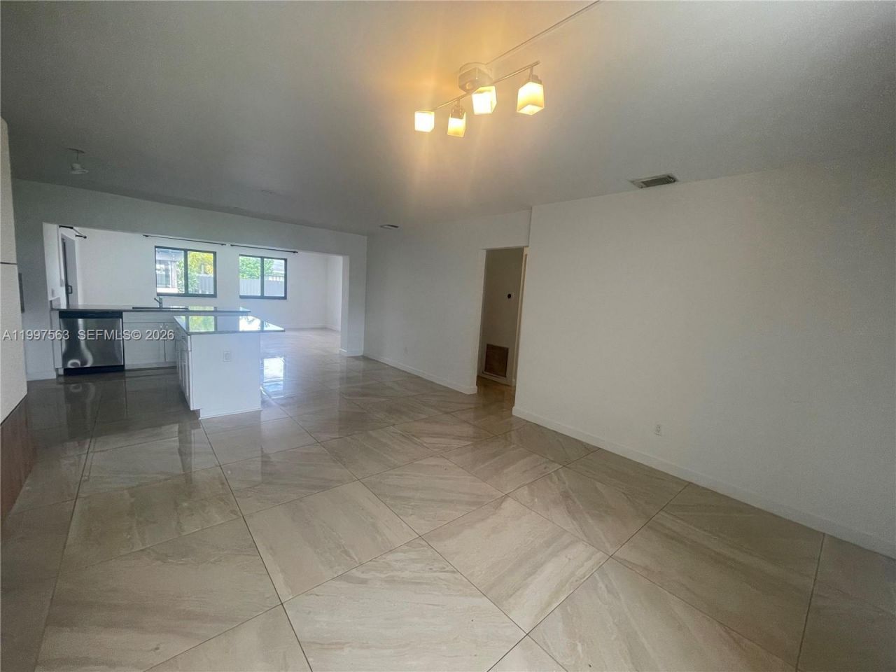 721 SW 69th Ave, Pembroke Pines, FL 33023 Photo