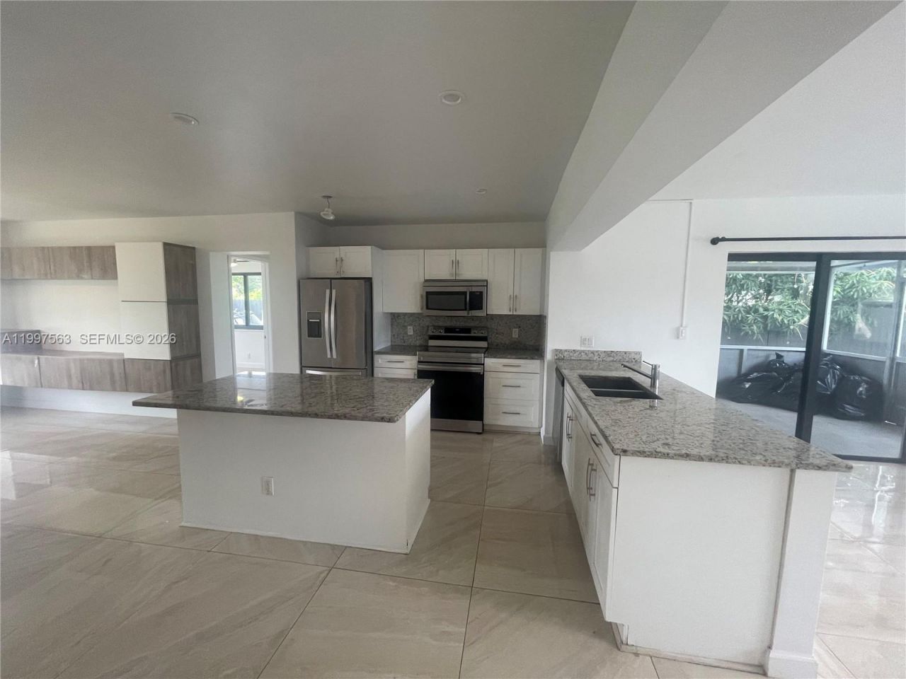 721 SW 69th Ave, Pembroke Pines, FL 33023 Photo