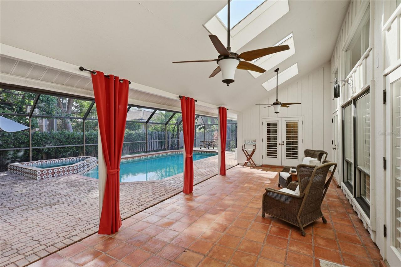 4937 Landings Court , Sarasota, FL 34231 Photo
