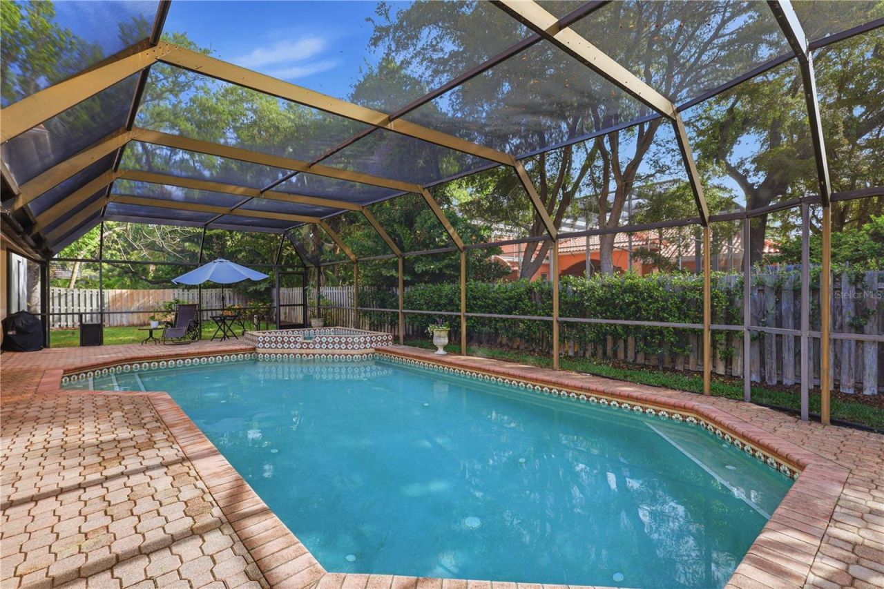 4937 Landings Court, Sarasota, FL 34231 Photo