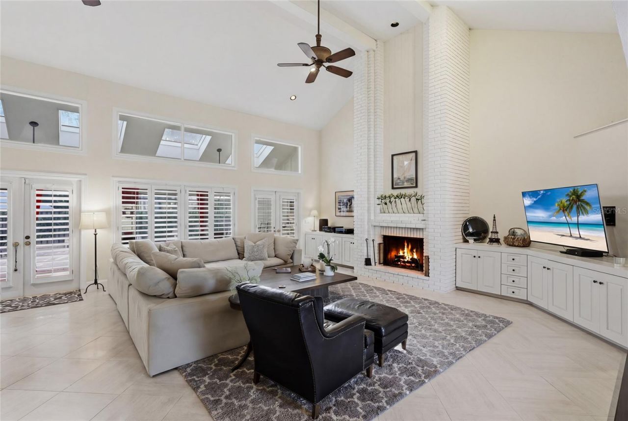 4937 Landings Court , Sarasota, FL 34231 Photo