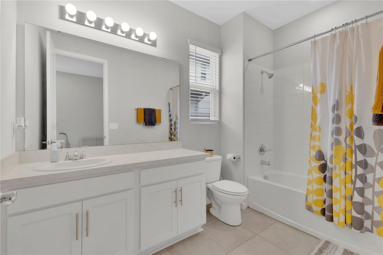 4334 Southern Vista Loop , Saint Cloud, FL 34772 Photo