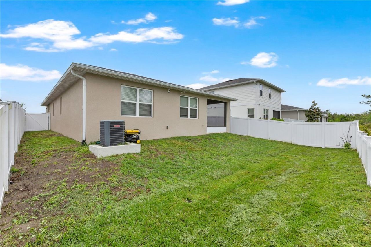 4334 Southern Vista Loop , Saint Cloud, FL 34772 Photo